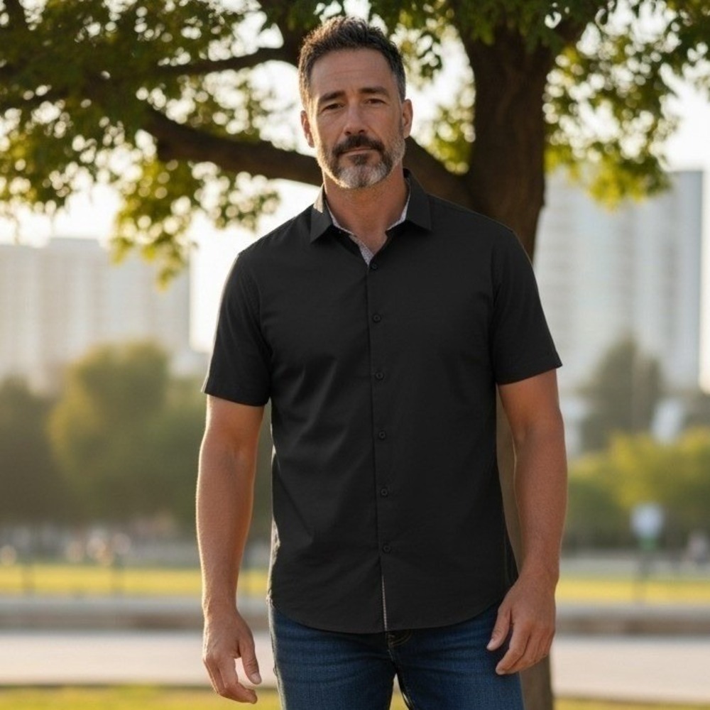Galaxy by Harvic Mens Short Sleeve Button Down Shirt Black Size M Contrast Trim